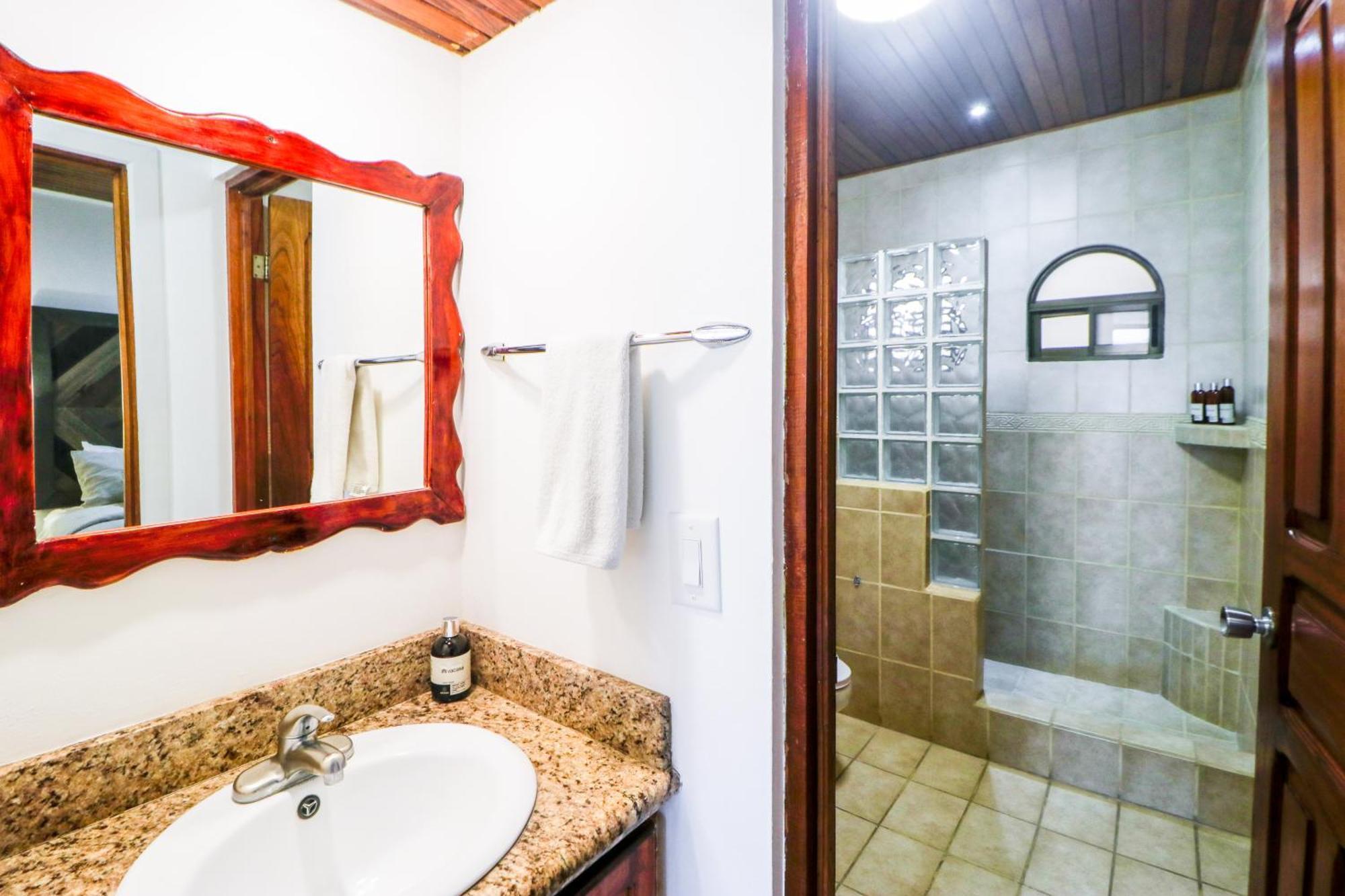 Flamingo Marina Resort Pacific North Coast Kamer foto